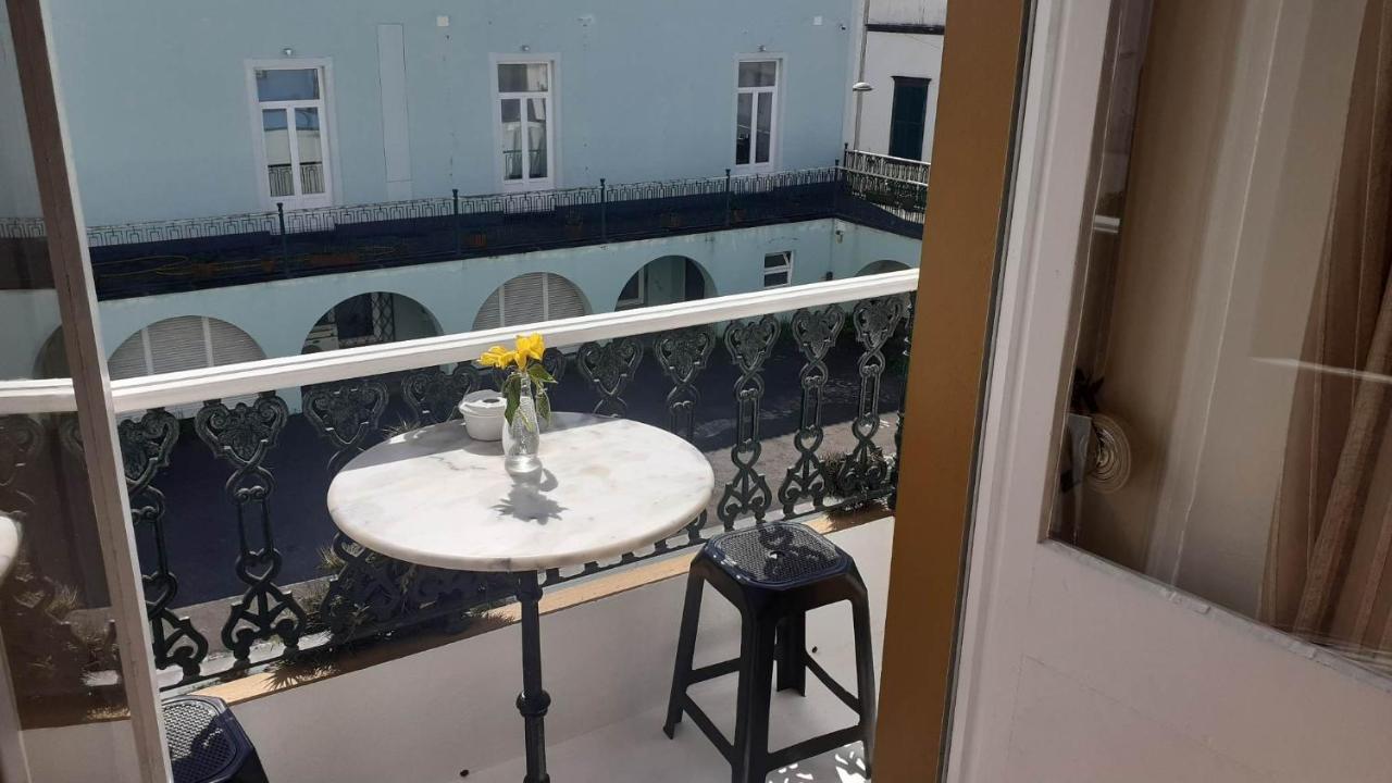 City'S Heart Guesthouse 蓬塔德尔加达 外观 照片